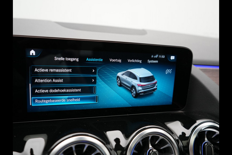 Mercedes-Benz EQA 350 4MATIC Luxury Line 69,7 kWh 292pk Dealer O.H. | Panodak | Adaptive Cruise | Camera | Lederen Sportstoelen Ventilatie & Verwarmd | Dashcam Af Fabriek | Sfeerverlichting | Keyless | Blis | Navigatie | DAB | 20"L.M |