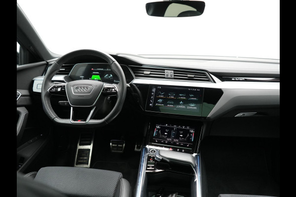 Audi Q8 Sportback e-tron 55 quattro 2x S Line 114 kWh 408pk Dealer O.H. | Luchtvering | Panodak | Head Up | 360 Camera | Matrix LED | Alcantara Sportstoelen Memory & Verwarmd | Keyless | Sfeerverlichting | Apple Carplay | Navigatie | DAB |