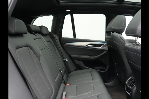 BMW iX3 M Sport 80 kWh 286pk Dealer O.H. | Panodak | Adaptive Cruise | Laser LED | Camera | Lederen Sportstoelen Memory & Verwarmd | Keyless | Sfeerverlichting | Blis | Apple Carplay | Navigatie | DAB |