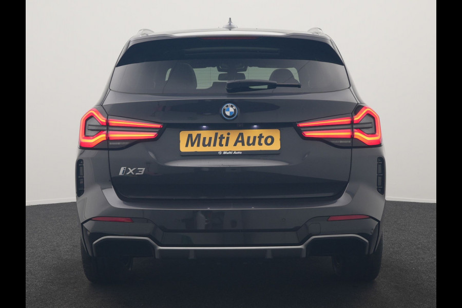 BMW iX3 M Sport 80 kWh 286pk Dealer O.H. | Panodak | Adaptive Cruise | Laser LED | Camera | Lederen Sportstoelen Memory & Verwarmd | Keyless | Sfeerverlichting | Blis | Apple Carplay | Navigatie | DAB |