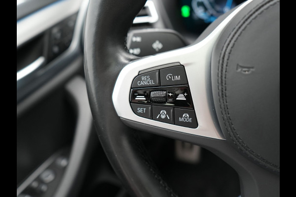 BMW iX3 M Sport 80 kWh 286pk Dealer O.H. | Panodak | Adaptive Cruise | Laser LED | Camera | Lederen Sportstoelen Memory & Verwarmd | Keyless | Sfeerverlichting | Blis | Apple Carplay | Navigatie | DAB |