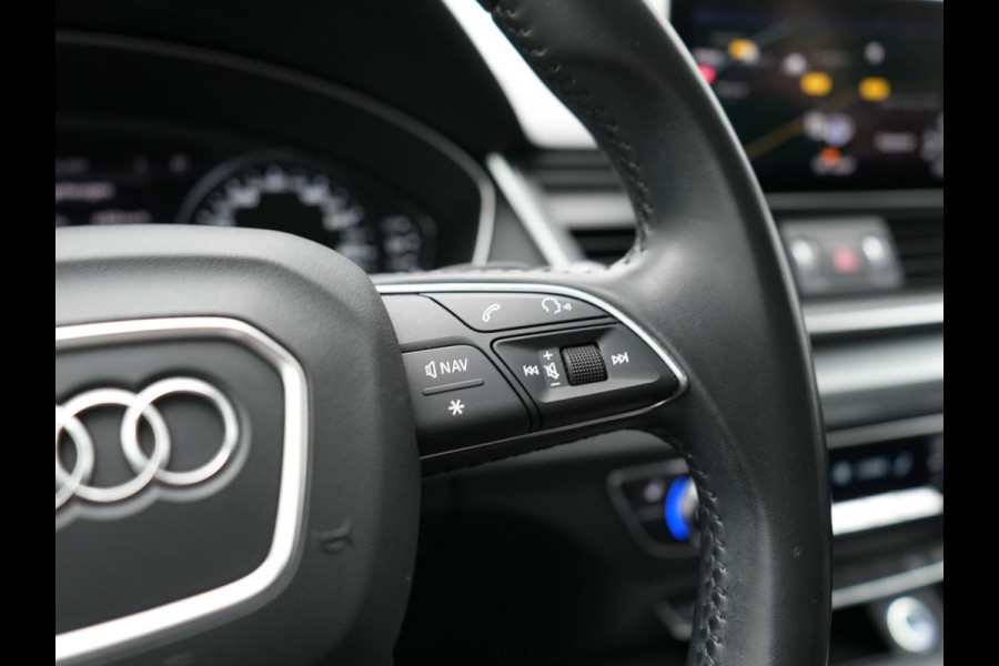 Audi Q5 50 TFSI e Quattro S Line PHEV 300pk Dealer O.H. | Trekhaak Af Fabriek | Luchtvering | Alcantara Sportstoelen Verwarmd | Cruise Control | Navigatie Plus | DAB | LED Koplampen | 18"L.M | Plug In Hybrid |