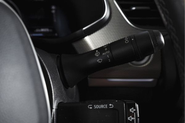Renault Arkana 1.6 E-Tech full hybrid 145 techno | Dig. Cockpit | Adapt. Cruise | Stoel-+Stuurverw. | PDC | Camera | NAV + App, Connect | ECC | Afn. Trekhaak | LM 18" |