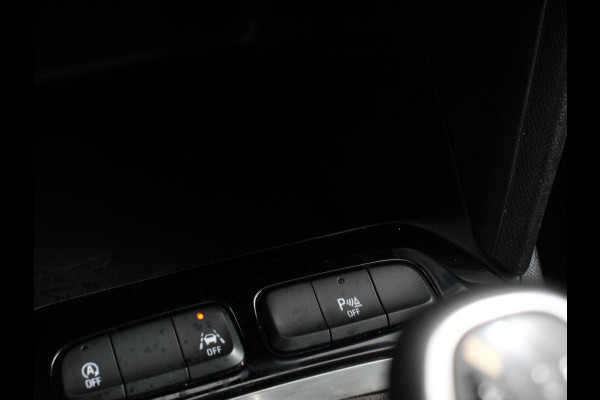 Opel Corsa 1.2 Edition Airco Navigatie Apple Carplay/Android Auto  Lichtmetalen Velgen Cruise Control Parkeersensoren achter