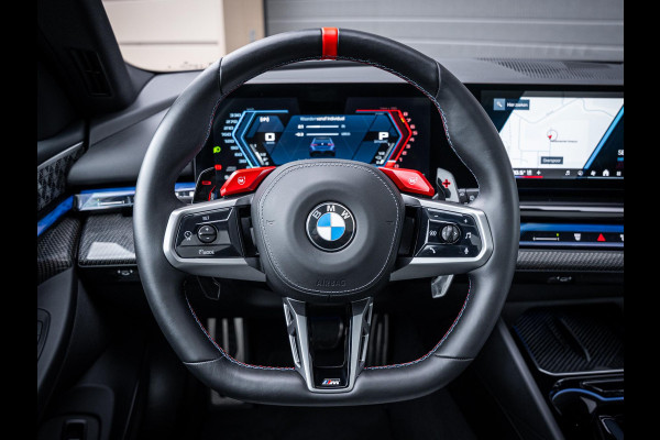 BMW 5 Serie Touring M5 728PK - Ceramic l M-Drivers Pack l PANO l B&W