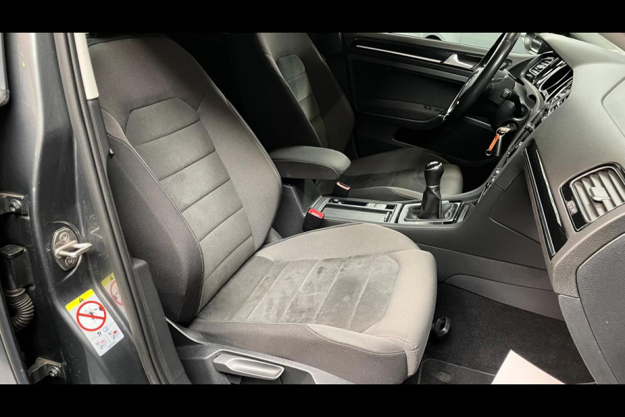 Volkswagen Golf 7.5 FACELIFT 1.5 TSI 150PK R-LINE Highline NAVI MATRIX LED
