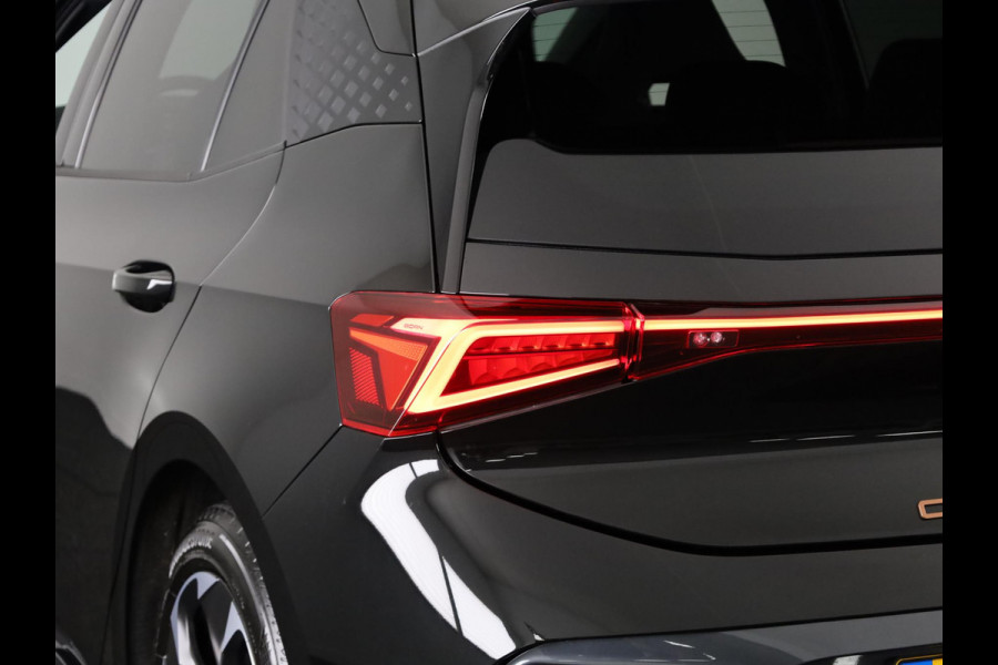 CUPRA Born Business Limited 63 kWh 231PK | Navigatie | 19 Inch | Achteruitrijcamera | Adaptieve Cruise Control | Draadloze Carplay & Android auto |