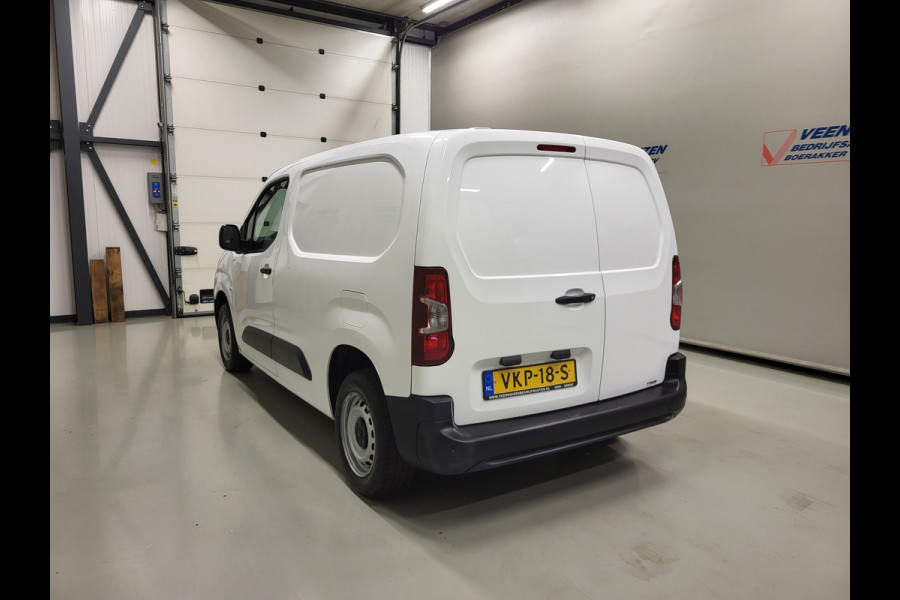 Peugeot Partner 1.2PureTech 111pk Benzine!