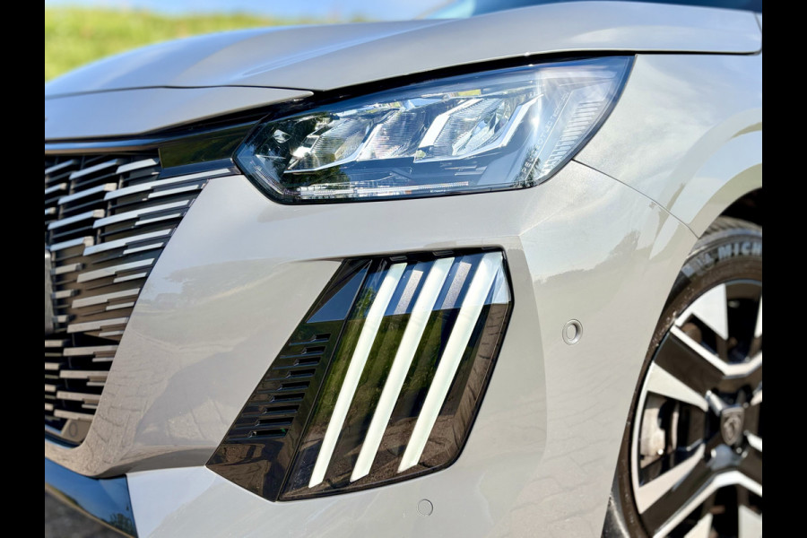 Peugeot 208 1.2 PureTech 100 Allure !!!SUMMER-DEAL!!! | Apple Carplay/Android Auto | 360 Camera | Dodehoek Detectie | Adapt. Cruise Control | Climate Control