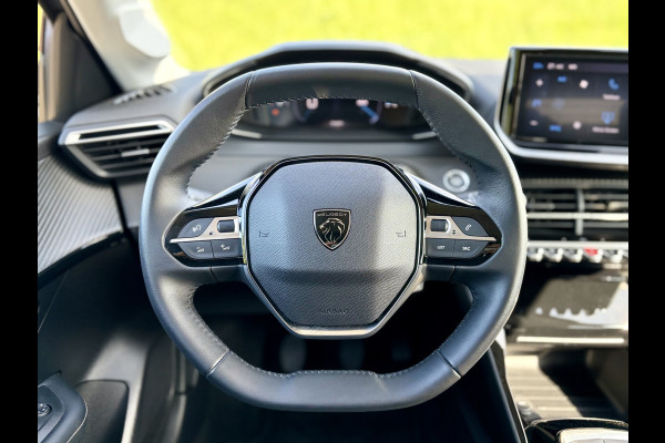 Peugeot 208 1.2 PureTech 100 Allure !!!SUMMER-DEAL!!! | Apple Carplay/Android Auto | 360 Camera | Dodehoek Detectie | Adapt. Cruise Control | Climate Control