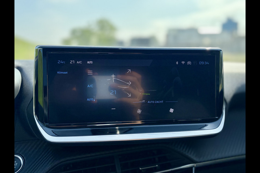 Peugeot 208 1.2 PureTech 100 Allure !!!SUMMER-DEAL!!! | Apple Carplay/Android Auto | 360 Camera | Dodehoek Detectie | Adapt. Cruise Control | Climate Control