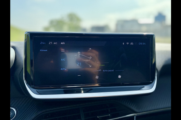 Peugeot 208 1.2 PureTech 100 Allure !!!SUMMER-DEAL!!! | Apple Carplay/Android Auto | 360 Camera | Dodehoek Detectie | Adapt. Cruise Control | Climate Control