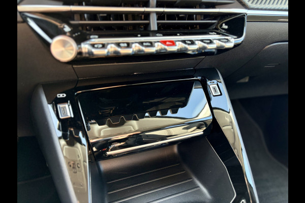 Peugeot 208 1.2 PureTech 100 Allure !!!SUMMER-DEAL!!! | Apple Carplay/Android Auto | 360 Camera | Dodehoek Detectie | Adapt. Cruise Control | Climate Control