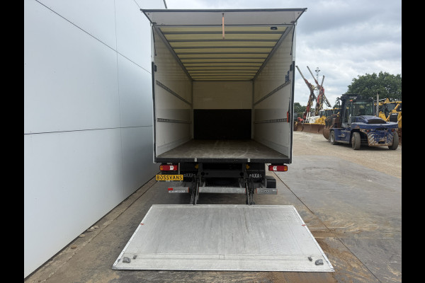 Iveco Daily 3.0 72C18 Automaat Luchtvering Dubbellucht 1000kg Laadklep Bakwagen Meubelbak Koffer