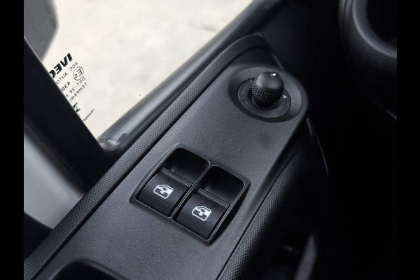 Iveco Daily 3.0 72C18 Automaat Luchtvering Dubbellucht 1000kg Laadklep Bakwagen Meubelbak Koffer