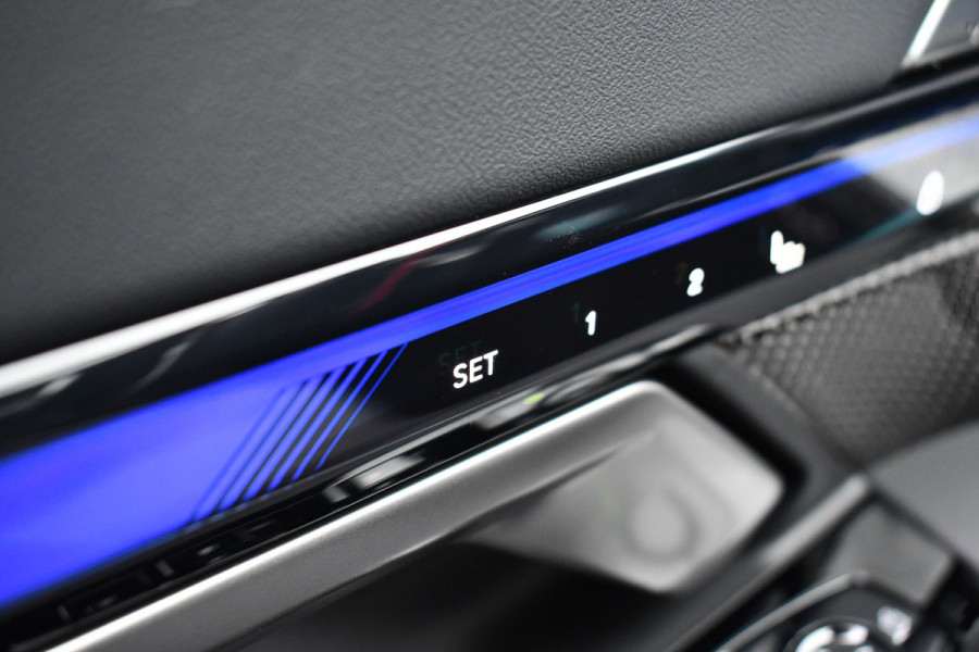 BMW M5 Touring | Kreidegrau Ind. | Ultimate Pack | Keramisch | Pano | Trekh | B&W | DA+