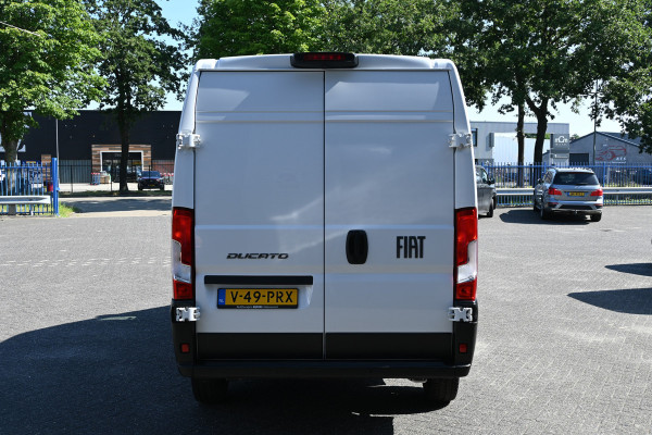 Fiat Ducato L2H2 2.2 MultiJet 140 pk 3.5t Camera, Cruise control, 270 Graden deuren