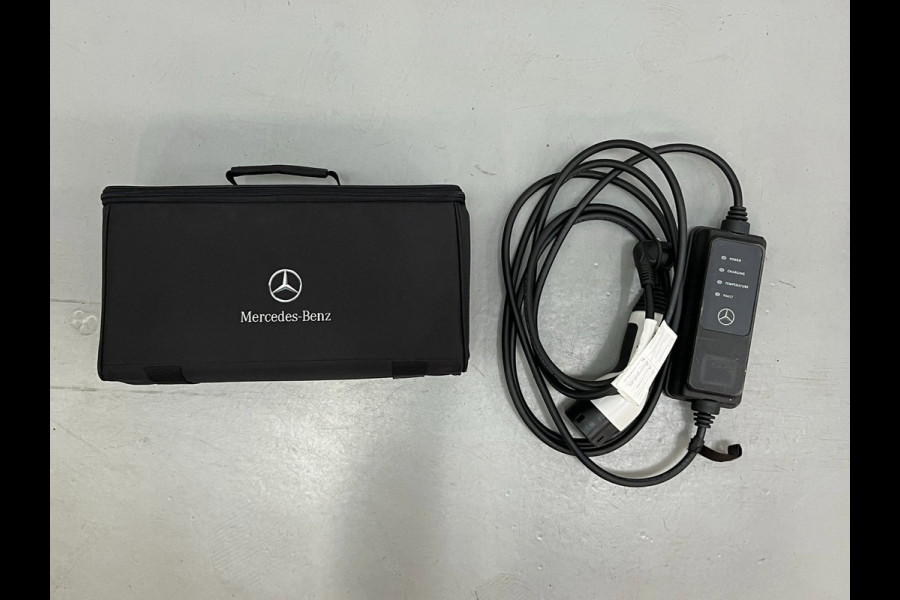 Mercedes-Benz E-Klasse Estate 300de / AMG / Pano / Burmester / Memory