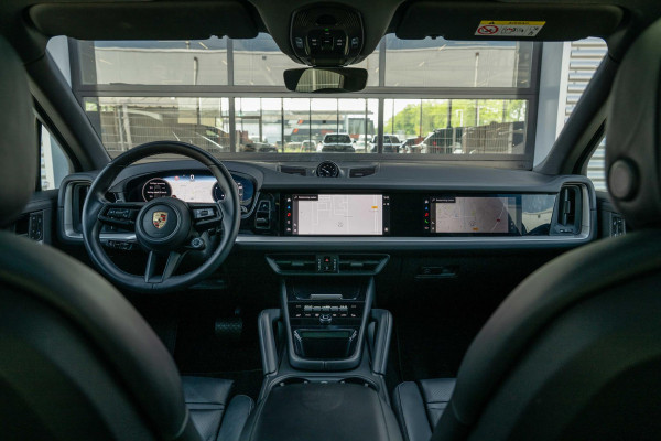 Porsche Cayenne 3.0 E-Hybrid Sport-Design Sportuitlaat Display