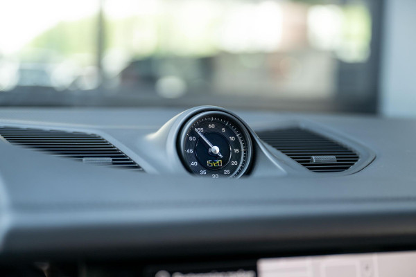 Porsche Cayenne 3.0 E-Hybrid Sport-Design Sportuitlaat Display