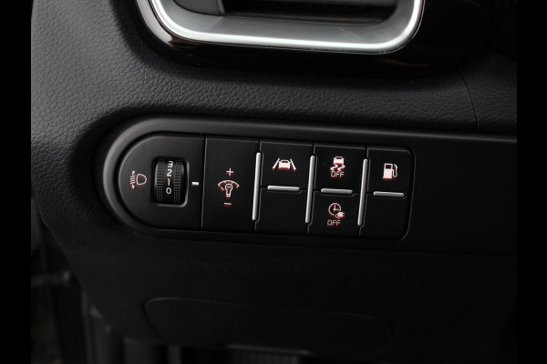 Kia Ceed Sportswagon 1.6 GDI PHEV DynamicLine Automaat Climate control Keyless Cruise control LED Parkeersensoren achter Camera Stuur verwarming Stoel verwarming Apple Carplay/ Andriod Auto