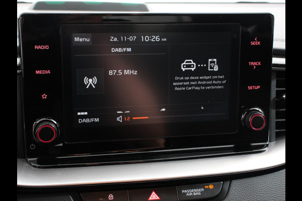 Kia Ceed Sportswagon 1.6 GDI PHEV DynamicLine Automaat Climate control Keyless Cruise control LED Parkeersensoren achter Camera Stuur verwarming Stoel verwarming Apple Carplay/ Andriod Auto