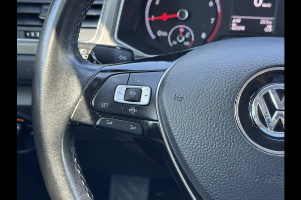 Volkswagen T-Roc 1.5 TSI Sport | Carplay/Android, ACC, Navi, Clima, PDC, Trekhaak |