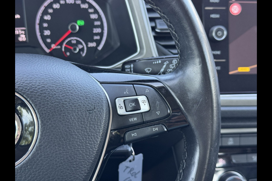 Volkswagen T-Roc 1.5 TSI Sport | Carplay/Android, ACC, Navi, Clima, PDC, Trekhaak |