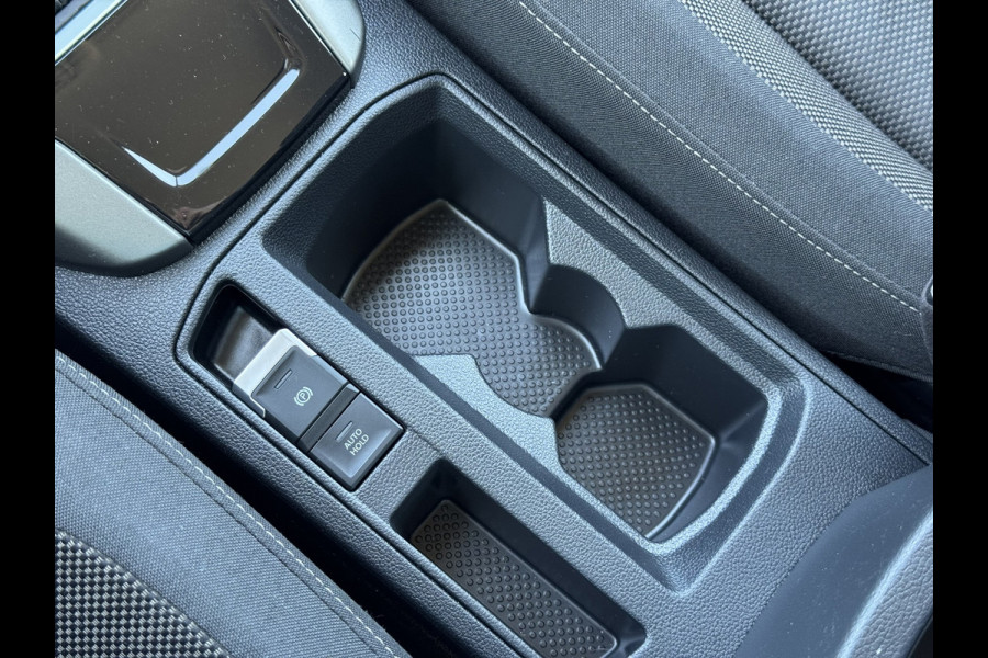 Volkswagen T-Roc 1.5 TSI Sport | Carplay/Android, ACC, Navi, Clima, PDC, Trekhaak |