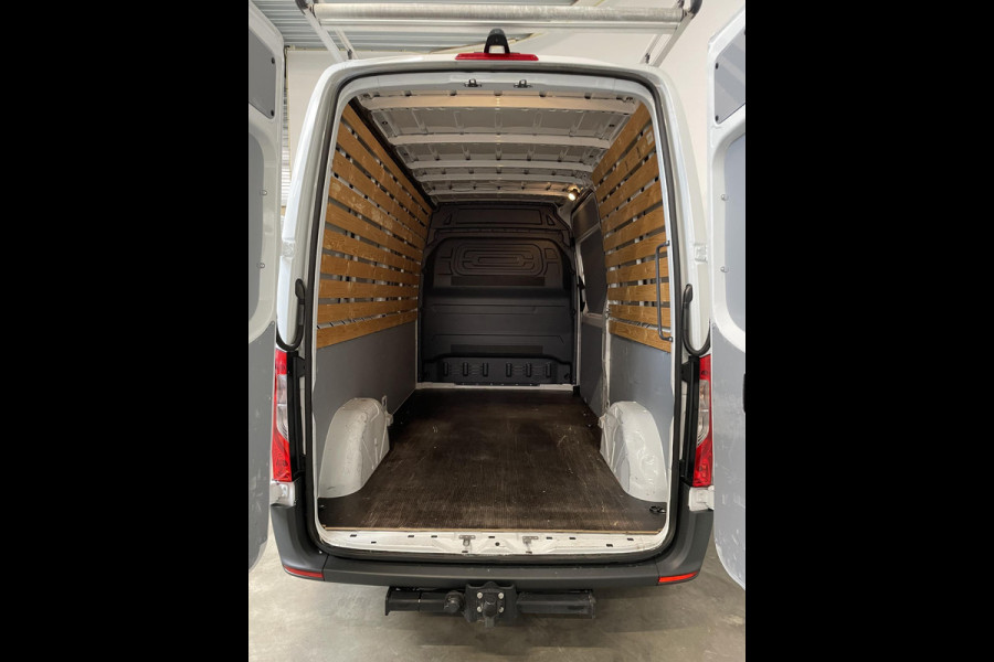 Mercedes-Benz Sprinter L2H2 Automaat Airco Cruise Navi Camera PDC Imperiaal Trekhaak