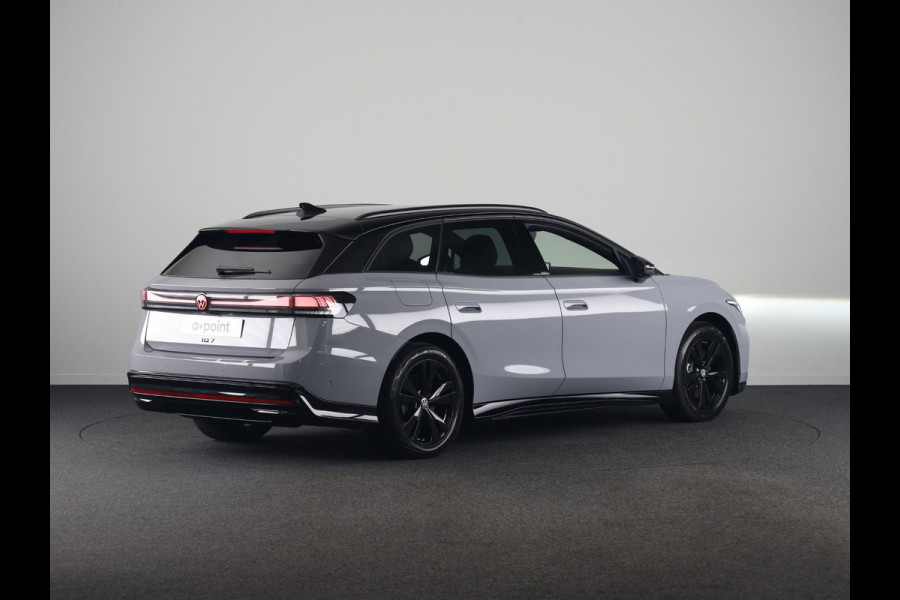 Volkswagen ID.7 Tourer Limited Edition Plus 86 kWh accu, 210 kW / 286 PK / Trekhaak / Head-up-display / Carplay / 360 cam
