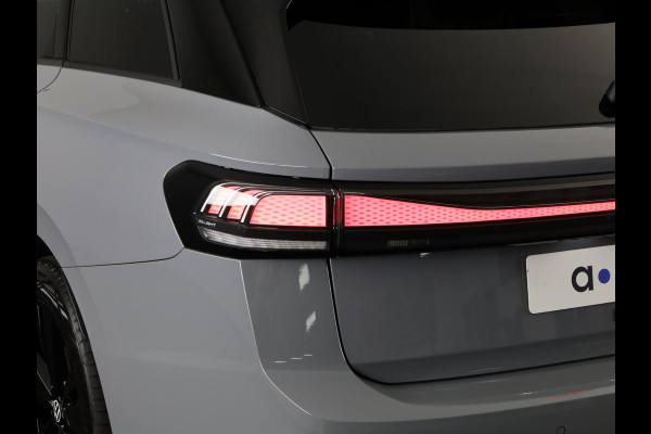 Volkswagen ID.7 Tourer Limited Edition Plus 86 kWh accu, 210 kW / 286 PK / Trekhaak / Head-up-display / Carplay / 360 cam