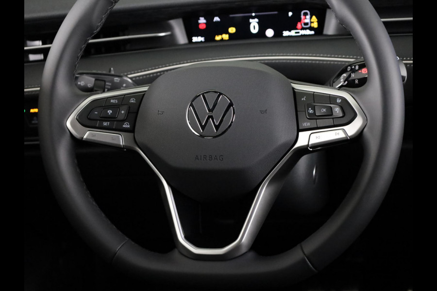 Volkswagen ID.7 Tourer Limited Edition Plus 86 kWh accu, 210 kW / 286 PK / Trekhaak / Head-up-display / Carplay / 360 cam