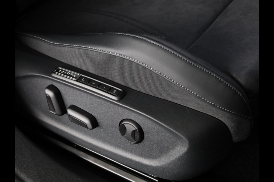 Volkswagen ID.7 Tourer Limited Edition Plus 86 kWh accu, 210 kW / 286 PK / Trekhaak / Head-up-display / Carplay / 360 cam