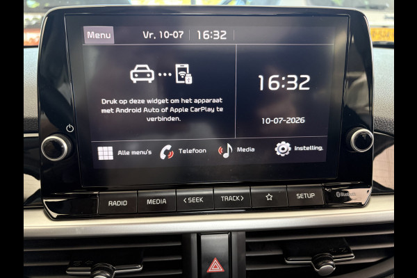 Kia Picanto 1.0 DPi DynamicLine Achteruitrijcamera - Apple carplay - Airco - Cruise control - Navigatie - Cruise control - Licht metalen velgen 14 inch - Radio - Start/stop systeem - Bluetooth - Elektrische ramen - Stuur multifunctioneel