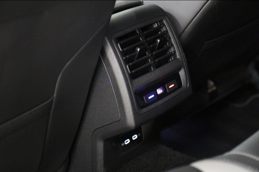 Volkswagen Golf 1.4 eHybrid GTE NARDO/PANO/HUD/IQLIGHT/CARPLAY/ACC/VOL