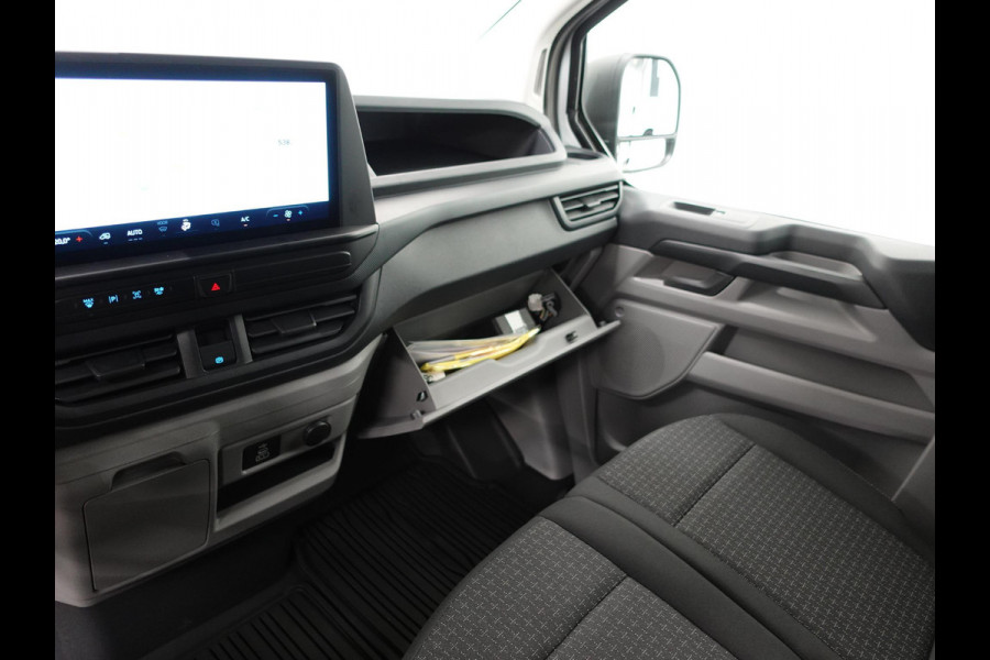 Ford Transit Custom 300 2.0 TDCI L2H1 Automaat Trend NIEUW MODEL! Airco Cruise Control Navigatie Parkeersensoren Camera Carplay/Android Auto