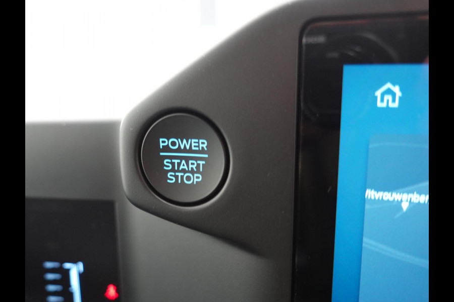 Ford Transit Custom 300 2.0 TDCI L2H1 Automaat Trend NIEUW MODEL! Airco Cruise Control Navigatie Parkeersensoren Camera Carplay/Android Auto