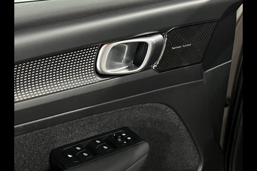 Volvo XC40 1.5 T5 Recharge R-Design Trekhaak | Harman/Kardon |  Stoel-/Stuurverwarming | Cruise-/Climate control | Achteruitrij camera | Carplay | Leder/Alcantara
