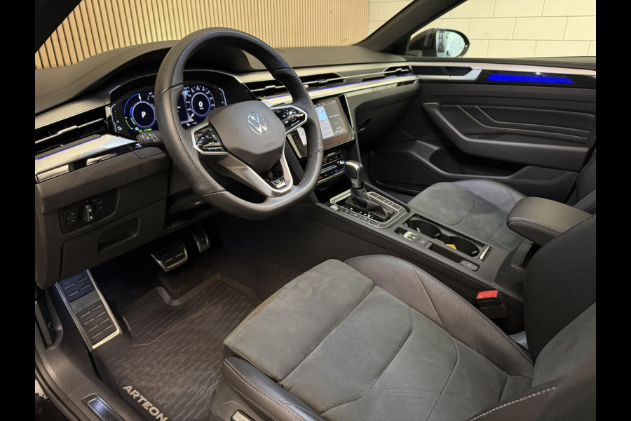 Volkswagen Arteon 1.4 TSI eHybrid 218PK R-Line | Panodak | Trekhaak | 19 Inch | LED | Incl. garantie