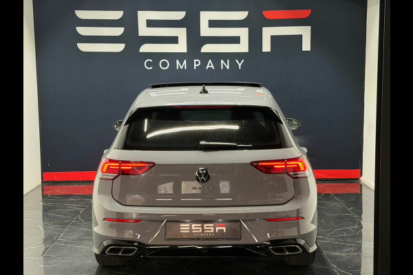 Volkswagen Golf 1.5 eTSI R-Line Business Pano Keyless Trekhaak IQ Camera Sfeerverlichting