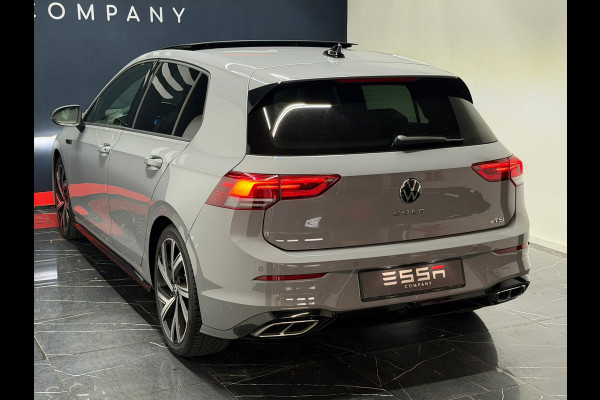 Volkswagen Golf 1.5 eTSI R-Line Business Pano Keyless Trekhaak IQ Camera Sfeerverlichting