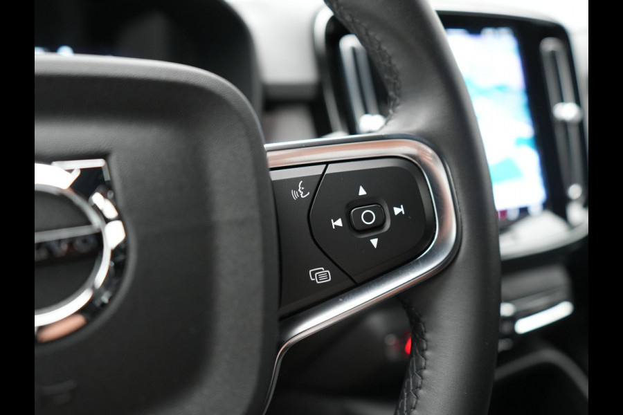 Volvo XC40 Core Recharge Pure 69 kWh 231pk Dealer O.H. | Warmtepomp | Camera | Sportstoelen & Stuur Verwarmd | Google Assistent | Apple Carplay | Cruise Control | Virtual Cockpit | DAB |