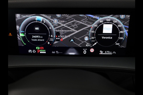 Volkswagen Tayron 1.5 eHybrid R-Line Edition 272 pk Automaat (DSG) | Verlengde garantie | Navigatie | Panoramadak | Trekhaak (wegklapbaar) | Parkeersensoren (Park assist) | Rondomzicht camera | Lederen bekleding | Stoelverwarming/ventilatie | R-Line |