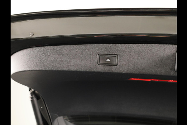 Volkswagen Tayron 1.5 eHybrid R-Line Edition 272 pk Automaat (DSG) | Verlengde garantie | Navigatie | Panoramadak | Trekhaak (wegklapbaar) | Parkeersensoren (Park assist) | Rondomzicht camera | Lederen bekleding | Stoelverwarming/ventilatie | R-Line |