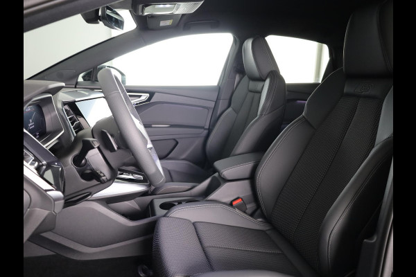 Audi Q4 Sportback e-tron 45 quattro S Edition Competition 82 kWh 286pk | Navigatie | 20 inch lichtmetalen velgen | Adaptive cruise controle | Zwart Optiek