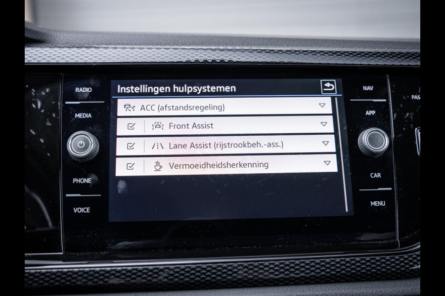 Volkswagen Taigo 1.0 TSI Life Business - Sport l Carplay l ACC l PDC