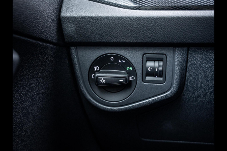 Volkswagen Taigo 1.0 TSI Life Business - Sport l Carplay l ACC l PDC
