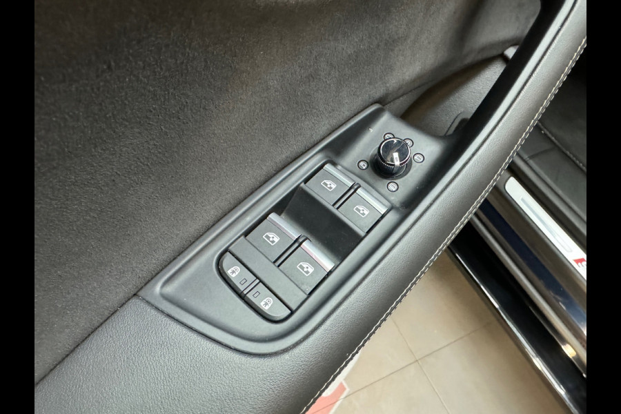 Audi Q8 55 TFSI quattro S Line Pano|RS Seat|HuD|B&O|360c 3D