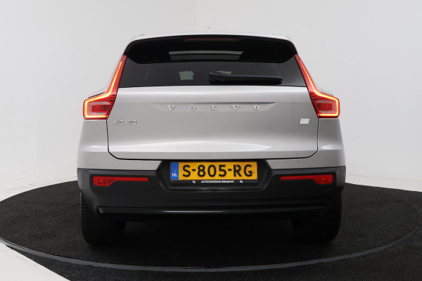 Volvo XC40 Recharge Ultimate 70 kWh (PANORAMADAK, SOH 92,5%, STUUR-/STOELVERWARMING, 360 CAMERA, DEALER ONDERHOUDEN, 1e EIGENAAR)